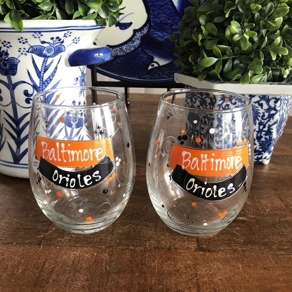 Pair of hand painted Baltimore Orioles MLB Baseball stemless wine glasses